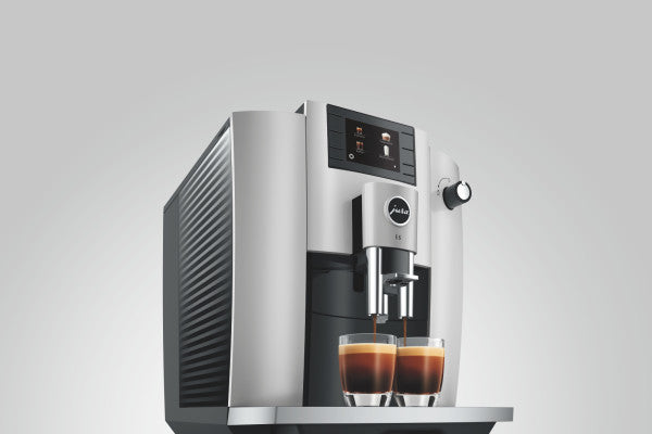 JURA E6 Platin (EC) 15440 mat 5 Joer Garantie