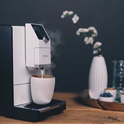 Cappuccino esou lecker, ee wéilt en drécken