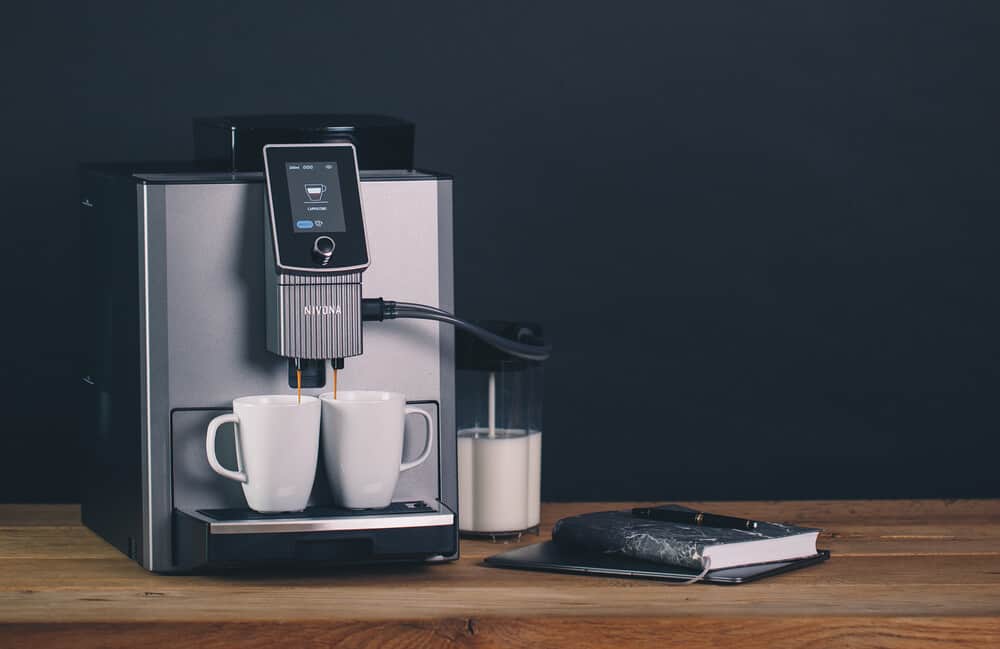 NIVONA CafeRomatica 1040 - inkl. 5 Joer Garantie