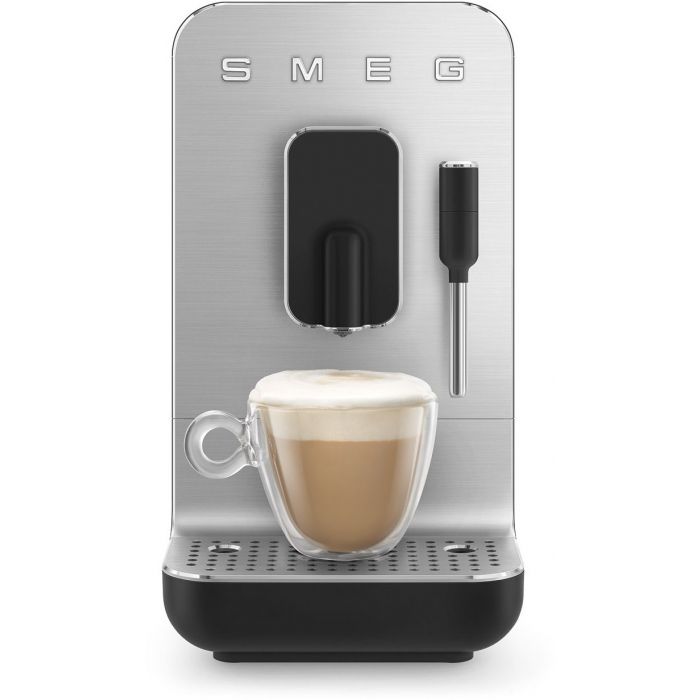 SMEG Kaffeevollautomat BCC02BLMEU mit 5 Jahren Garantie