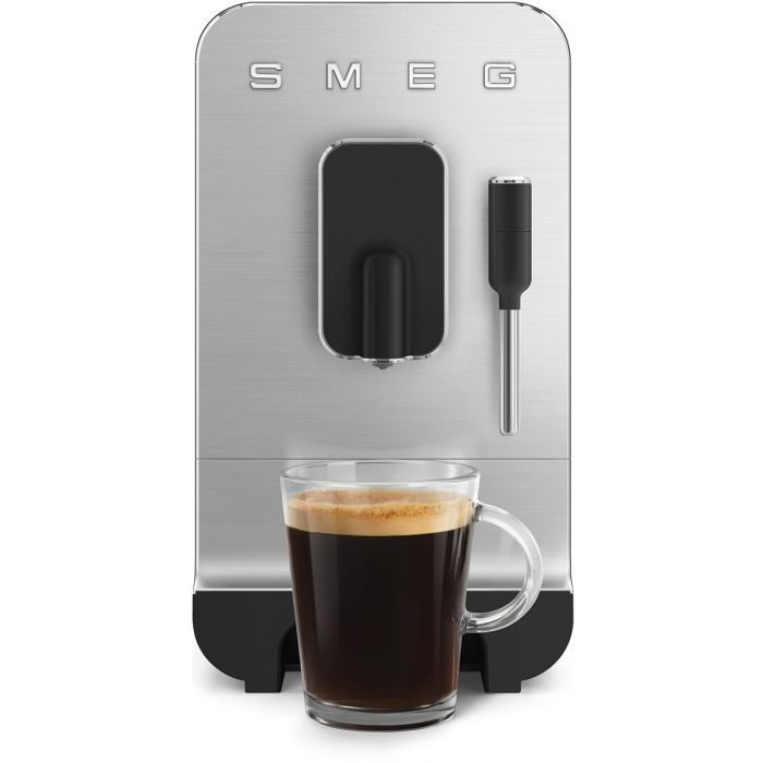 SMEG Kaffeevollautomat BCC02BLMEU mit 5 Jahren Garantie