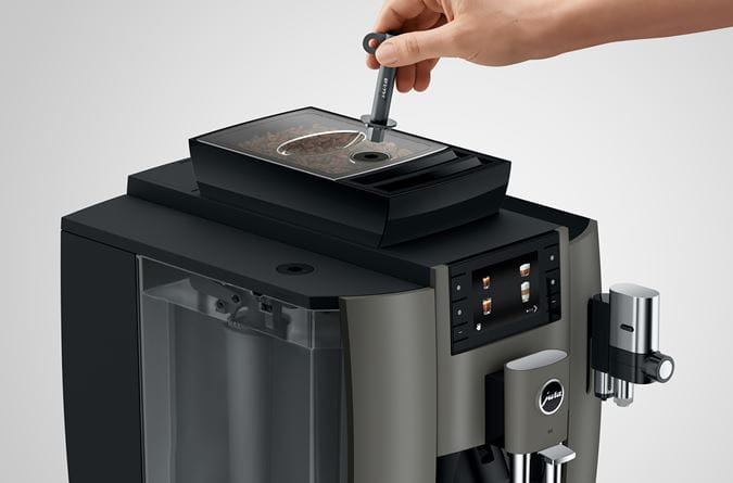 Jura W8 Dark Inox (EA) 15550- inkl. 5 Jahren Garantie